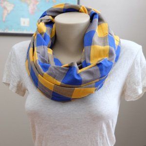 SCARF SAMPLE SALE 🧣🧣5/$20🧣🧣Or $5 Each